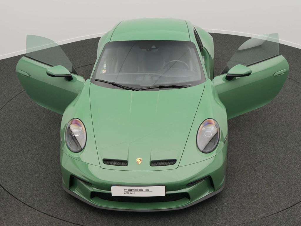 Porsche 992 GT3 Touring