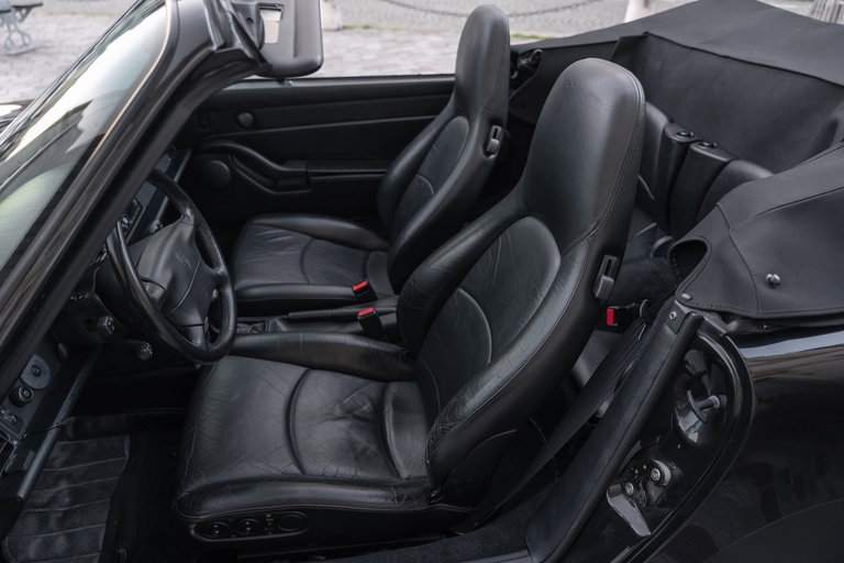 Porsche 993 Carrera 4