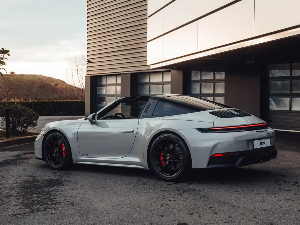 Porsche 992.2 Targa 4 GTS
