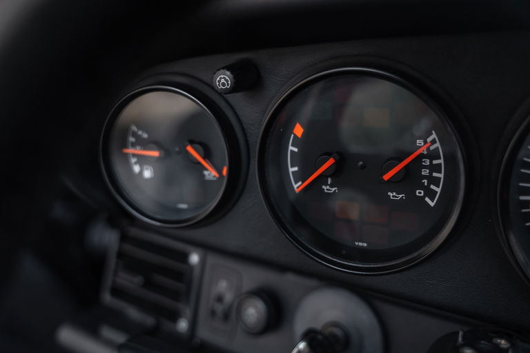 Porsche 993 Carrera 4