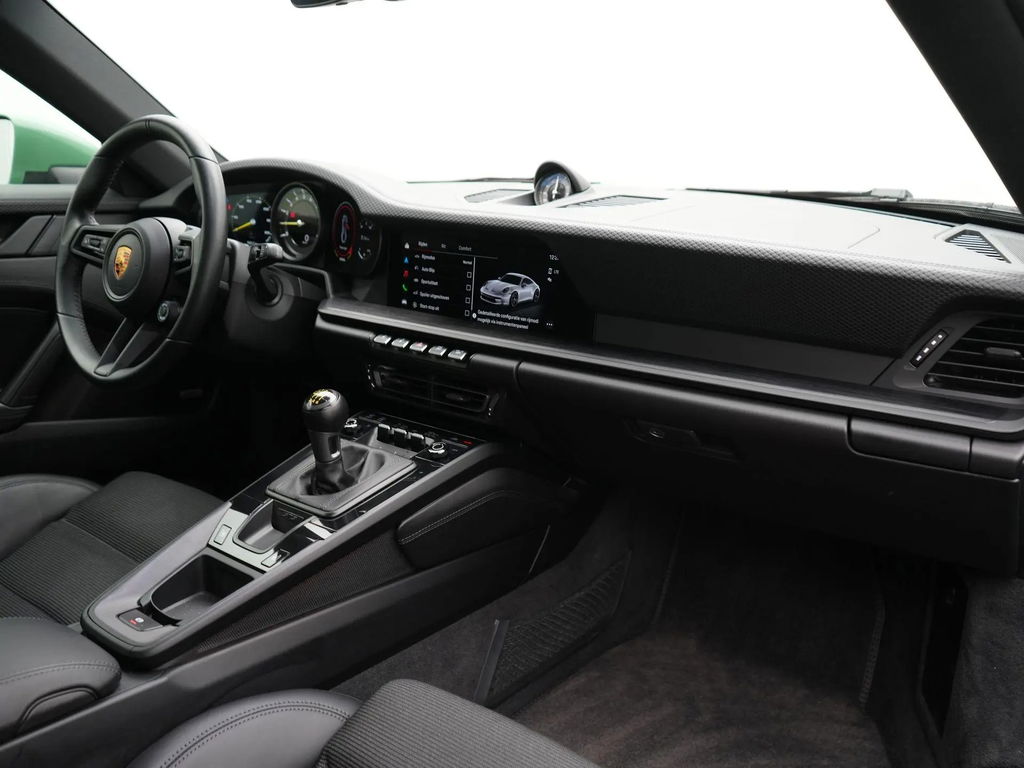 Porsche 992 GT3 Touring