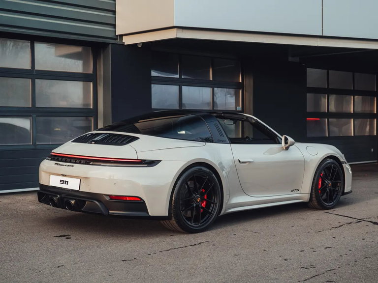 Porsche 992.2 Targa 4 GTS