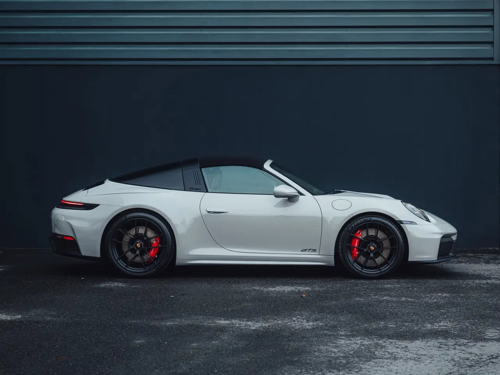 Porsche 992.2 Targa 4 GTS
