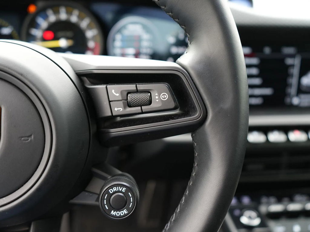 Porsche 992 GT3 Touring