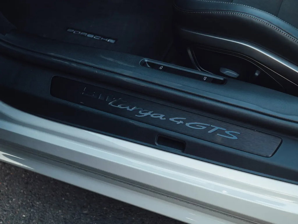 Porsche 992.2 Targa 4 GTS