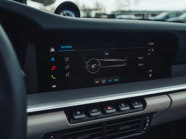 Porsche 992.2 Targa 4S