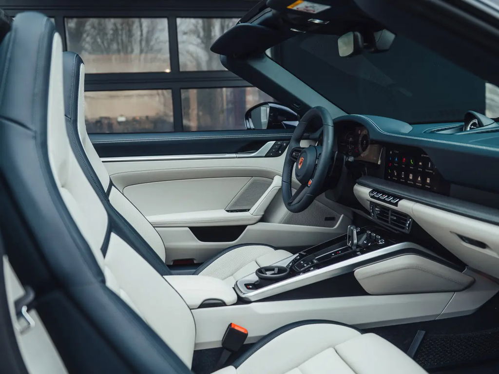 Porsche 992.2 Targa 4S