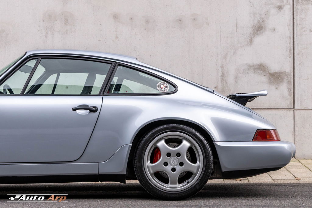 Porsche 964 Carrera RS