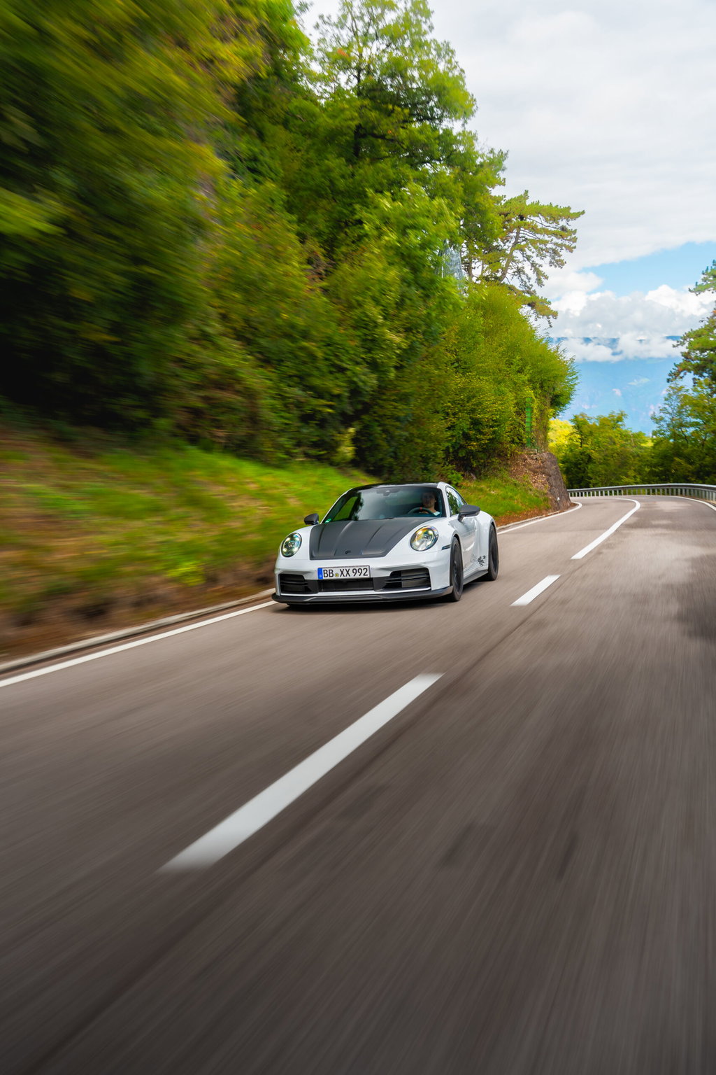 Porsche 992 Carrera T