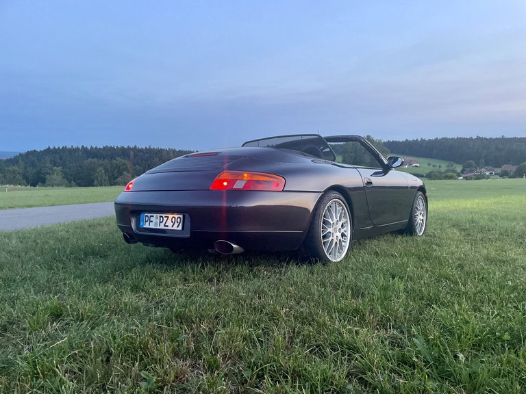 Porsche 996 Carrera