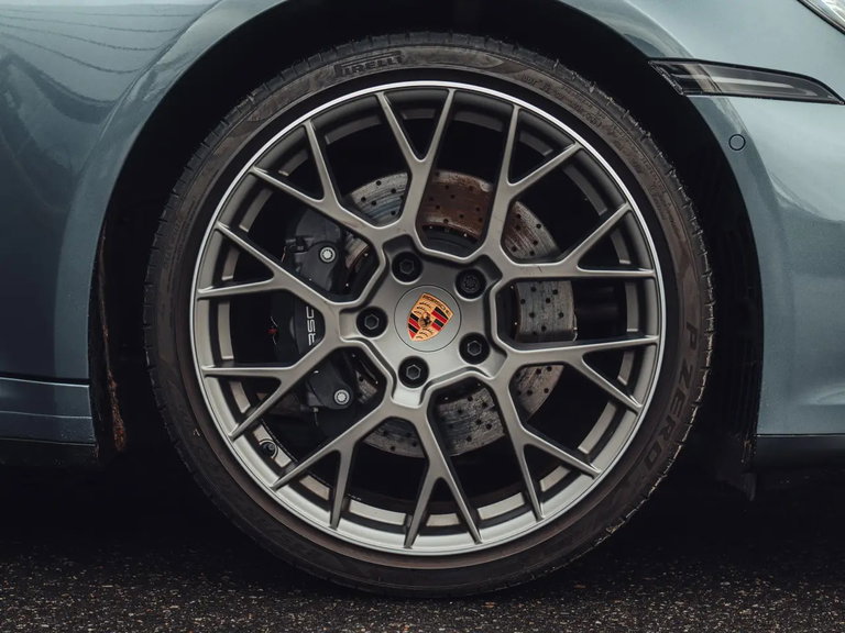 Porsche 992.2 Carrera