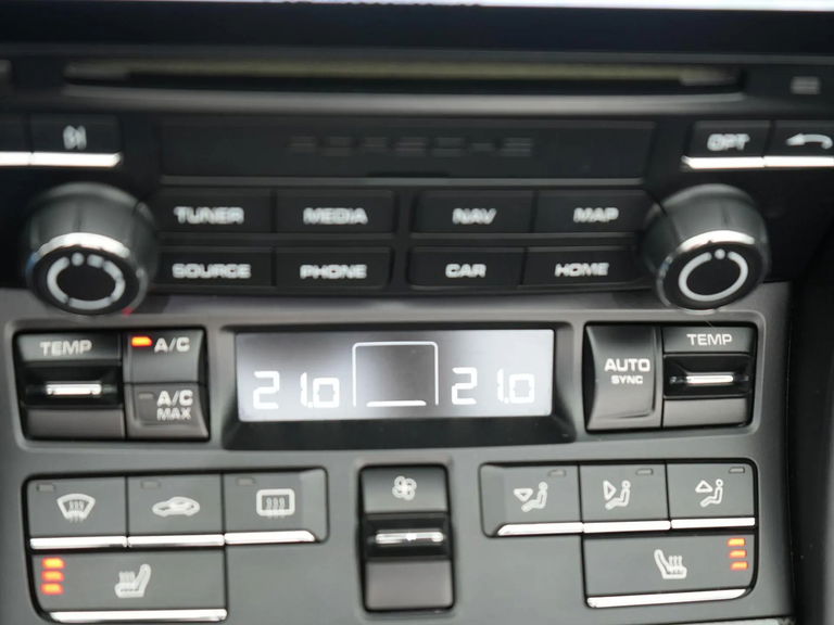 Porsche 991.2 Carrera GTS