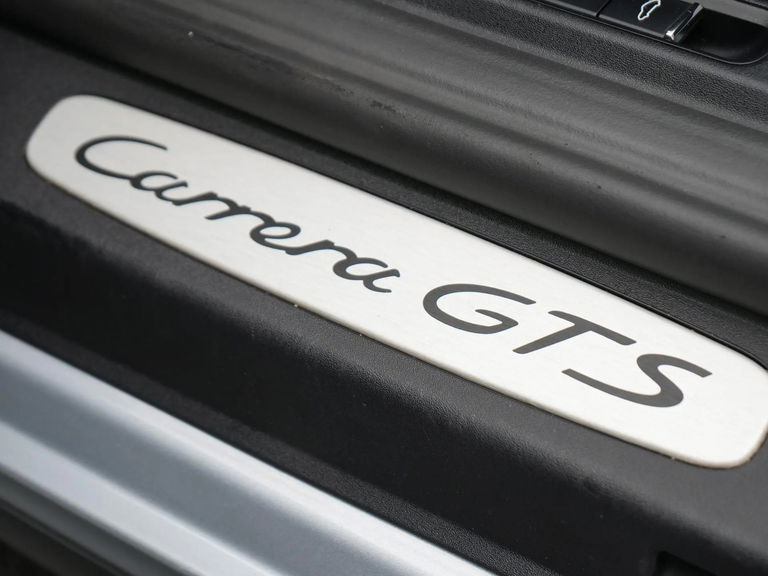 Porsche 991.2 Carrera GTS