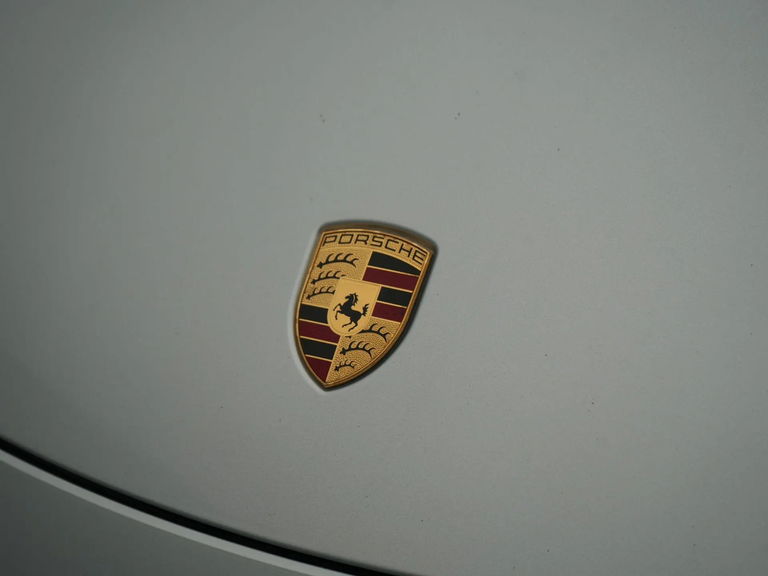 Porsche 991.2 Carrera GTS