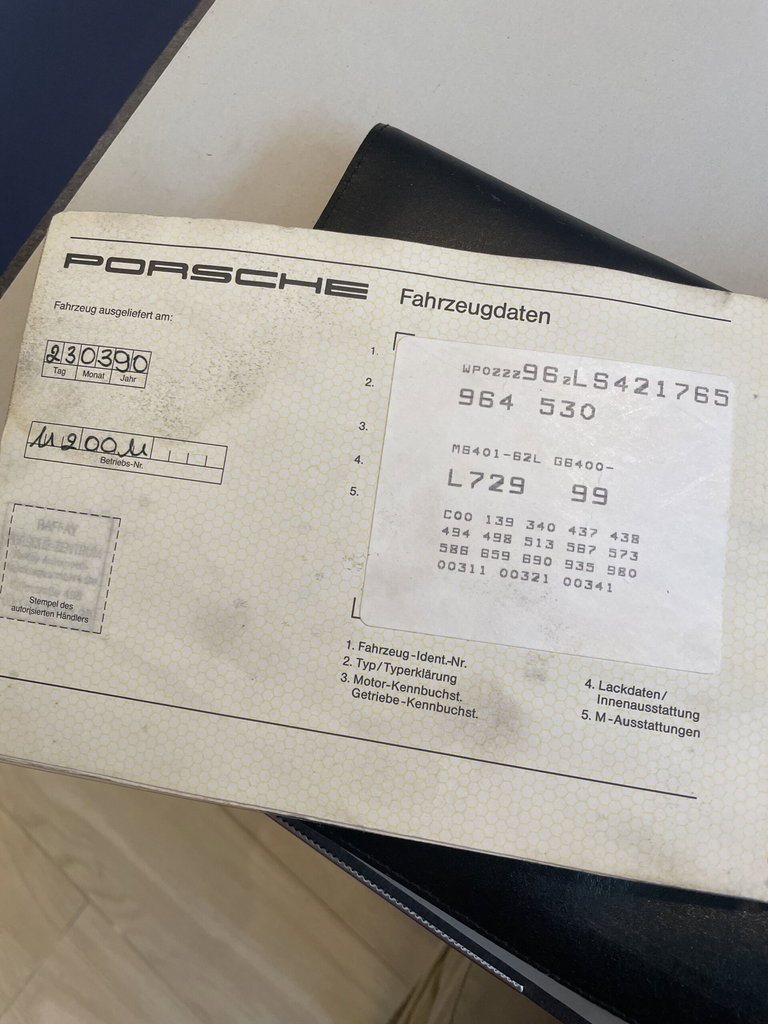 Porsche 964 Carrera 4