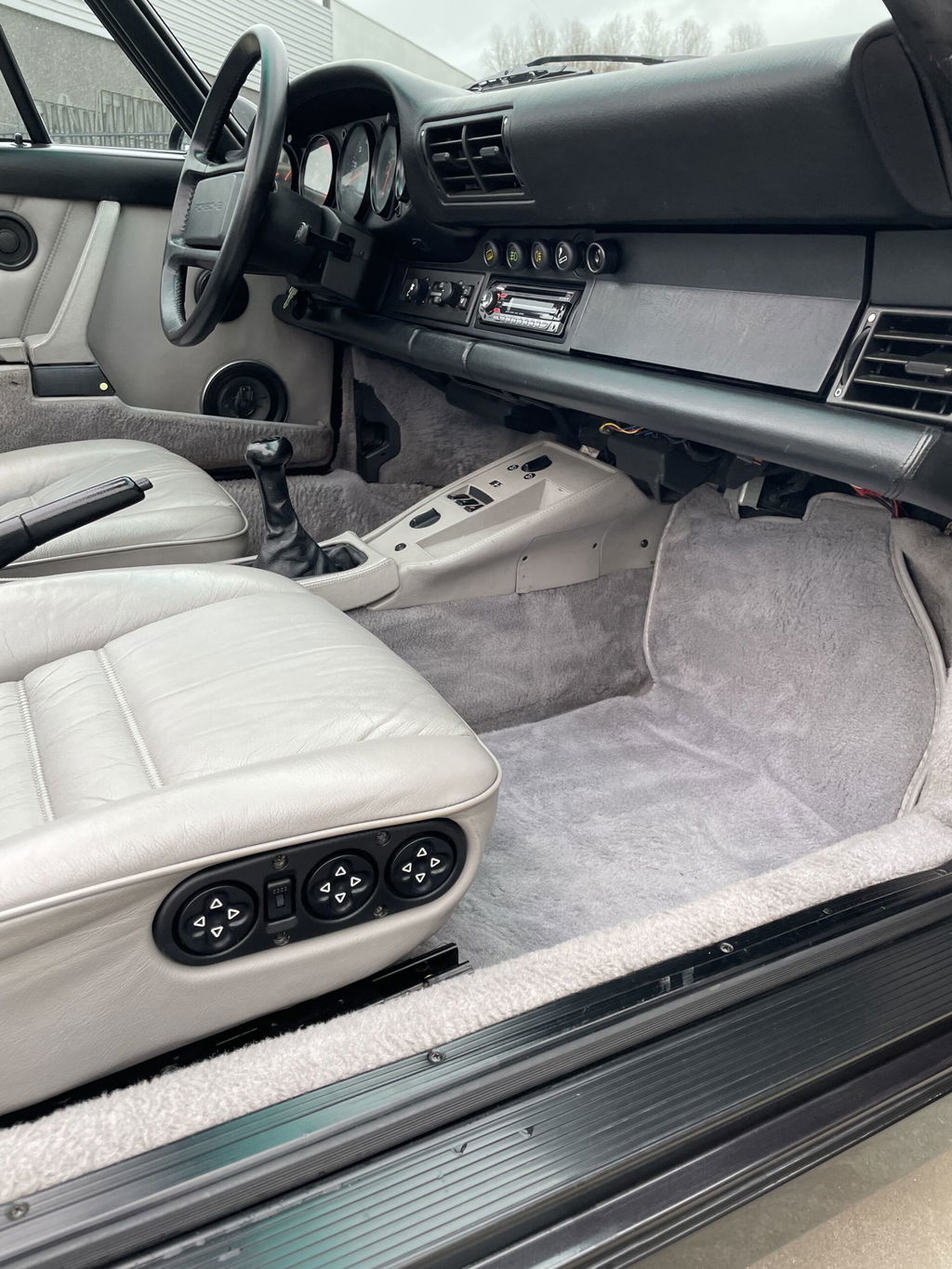 Porsche 964 Carrera 4