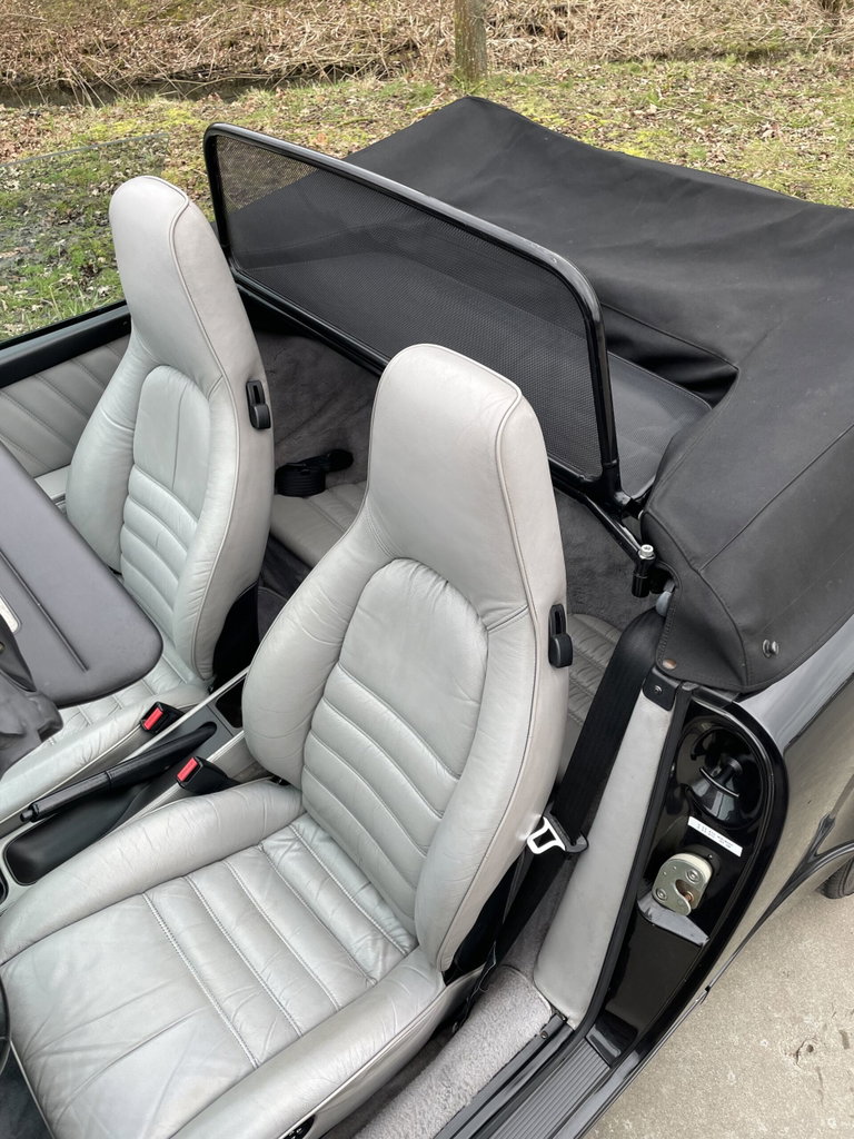 Porsche 964 Carrera 4