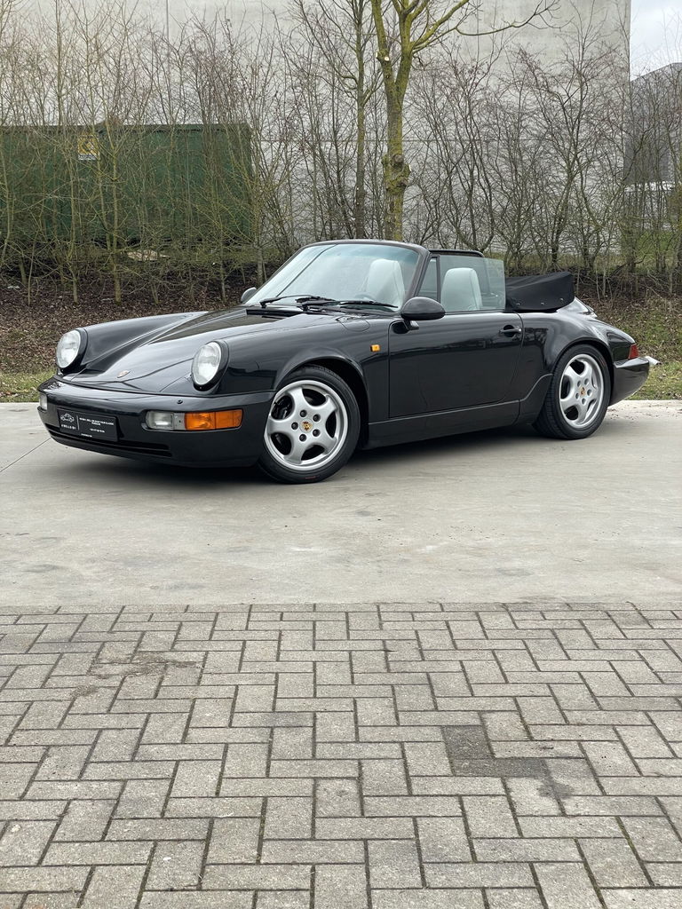 Porsche 964 Carrera 4