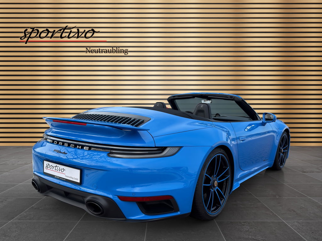 Porsche 992 Turbo