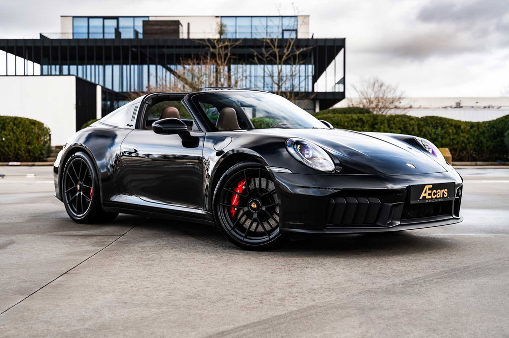 Porsche 992 Targa 4 GTS