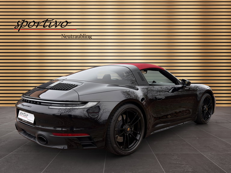 Porsche 992 Targa 4 GTS
