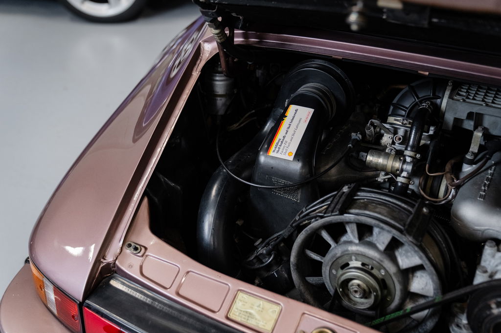 Porsche 911 Carrera 3.2 (US)