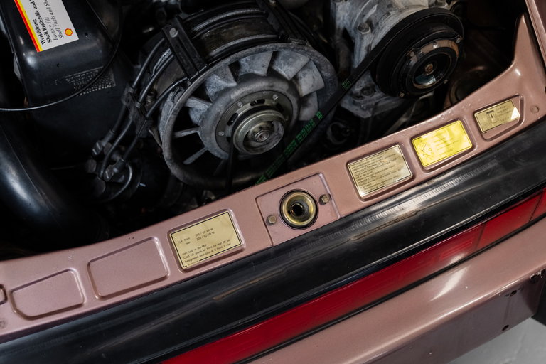 Porsche 911 Carrera 3.2 (US)