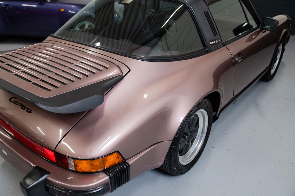 Porsche 911 Carrera 3.2 (US)