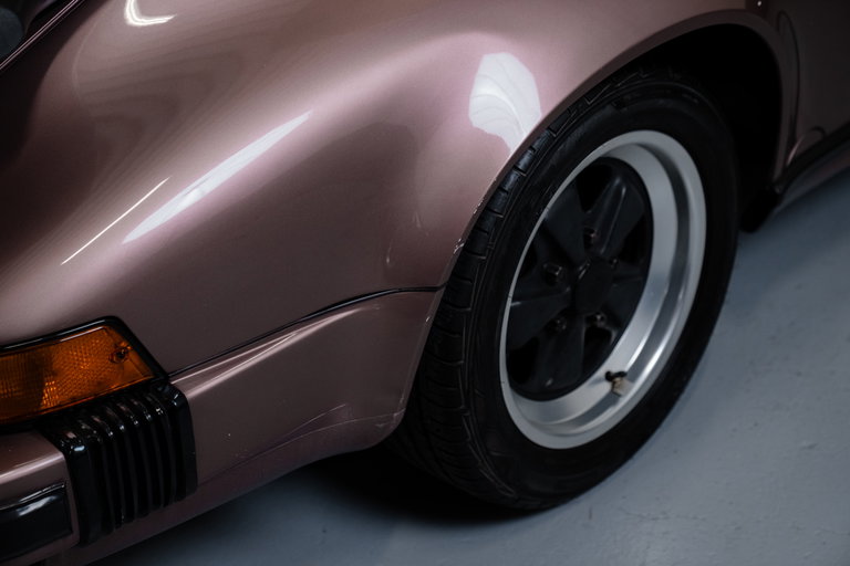 Porsche 911 Carrera 3.2 (US)