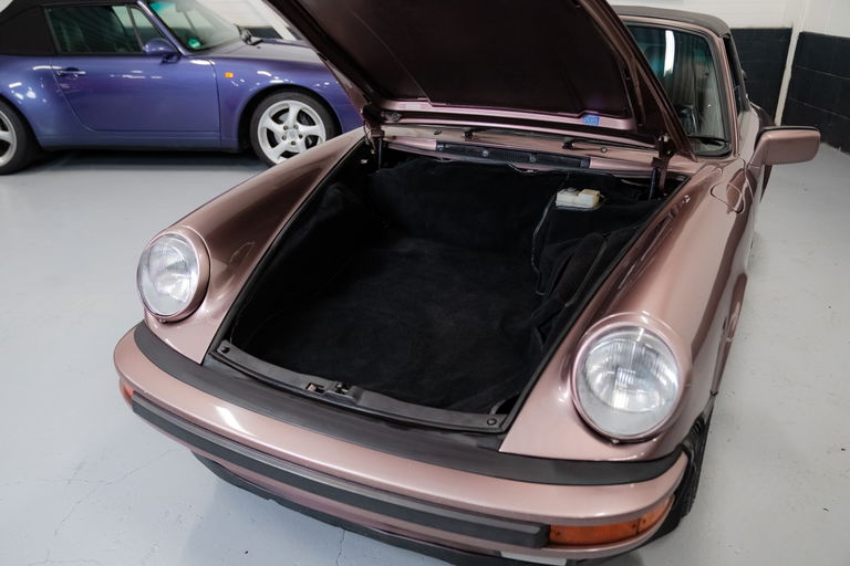 Porsche 911 Carrera 3.2 (US)
