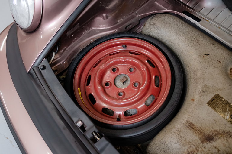 Porsche 911 Carrera 3.2 (US)