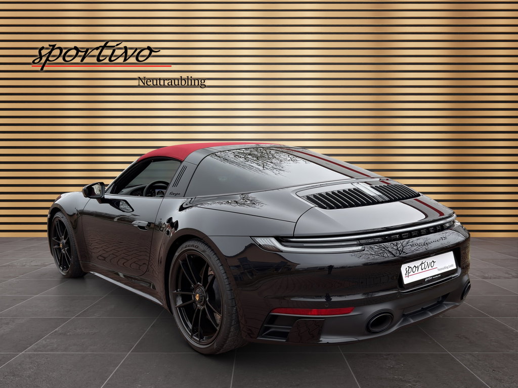 Porsche 992 Targa 4 GTS
