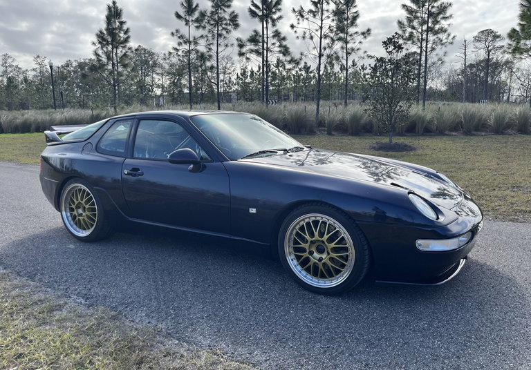 Porsche 968