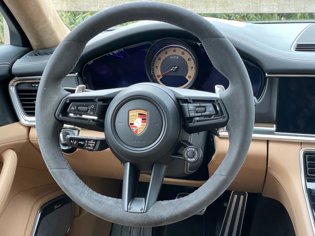 Porsche Panamera GTS