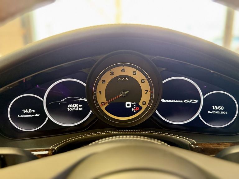 Porsche Panamera GTS