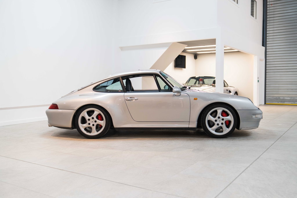 Porsche 993 Carrera 4S