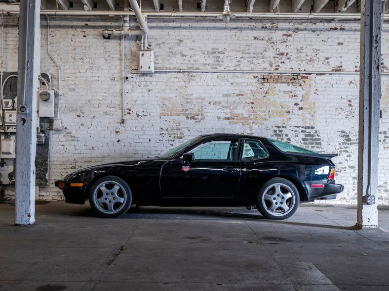 Porsche 944 Coupé