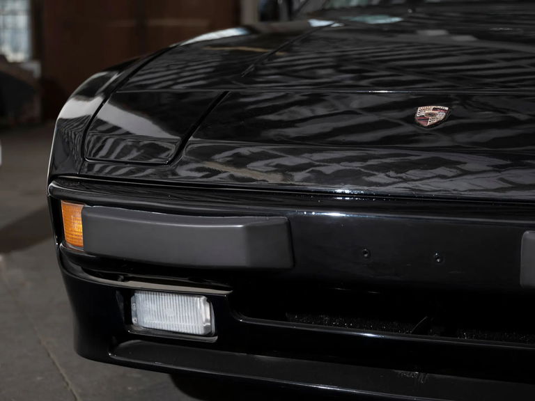 Porsche 944 Coupé