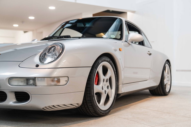 Porsche 993 Carrera 4S