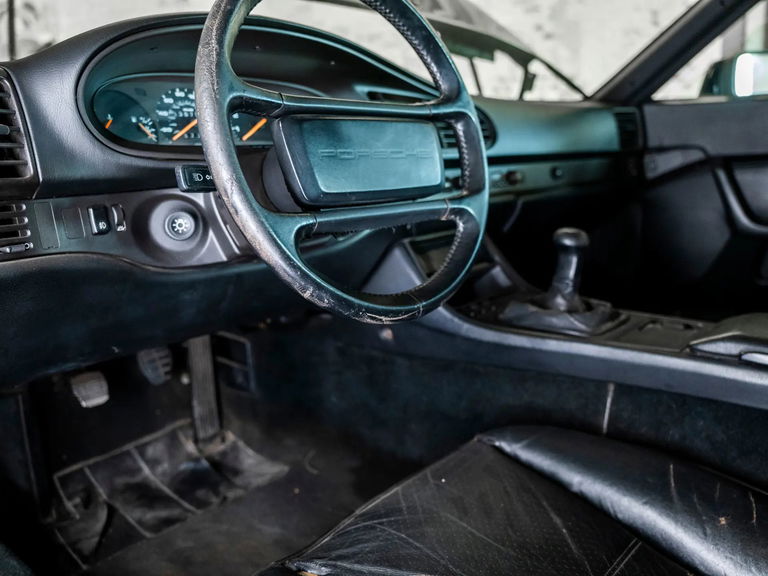 Porsche 944 Coupé