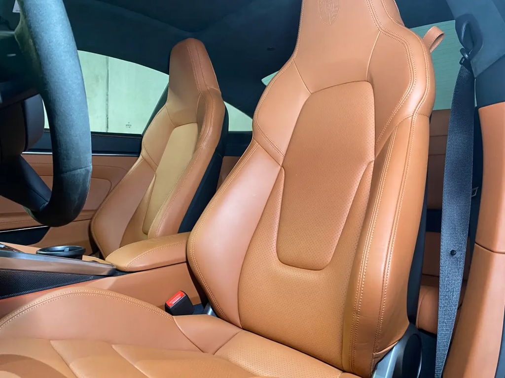 Porsche 992.2 Carrera