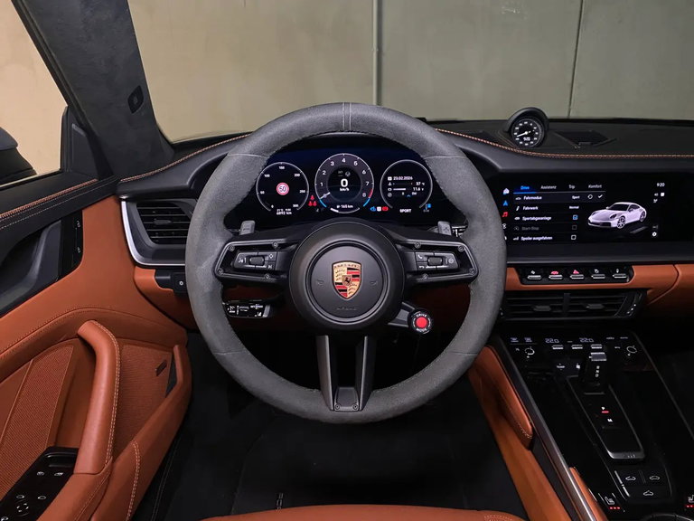 Porsche 992.2 Carrera