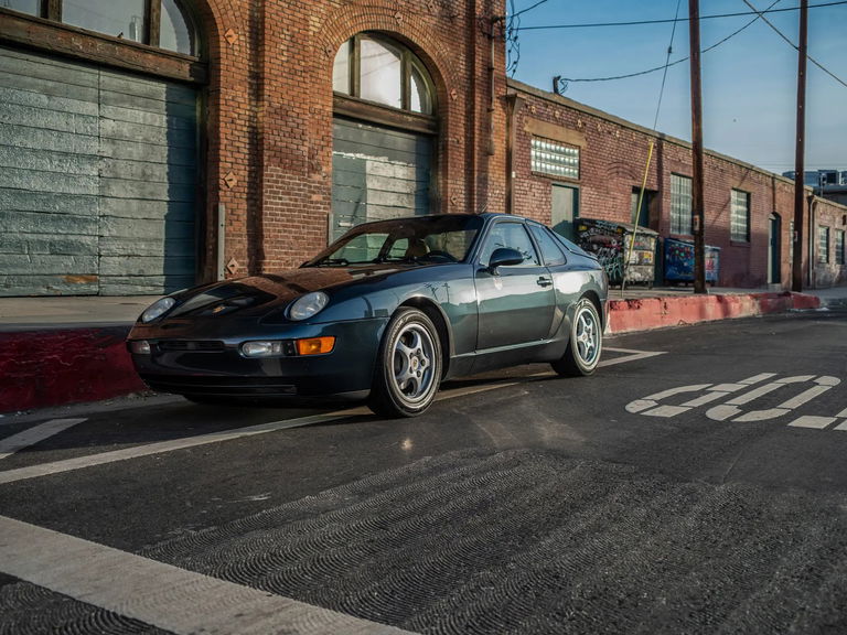 Porsche 968