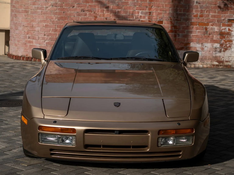 Porsche 944 Turbo Coupé