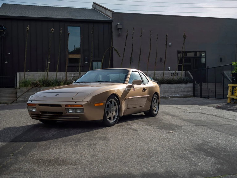 Porsche 944 Turbo Coupé