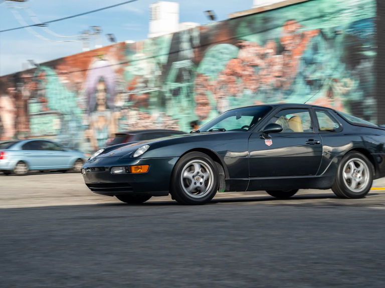 Porsche 968