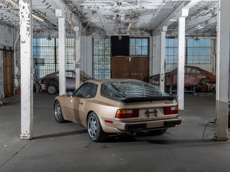 Porsche 944 Turbo Coupé
