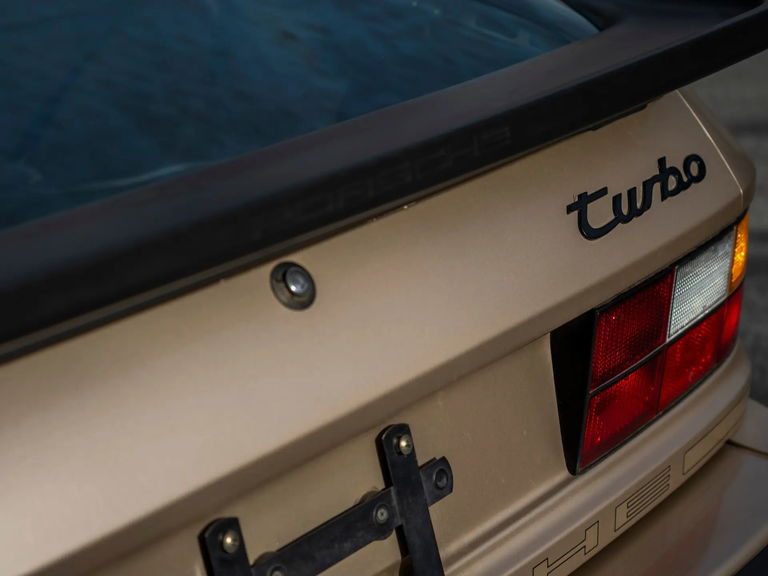 Porsche 944 Turbo Coupé