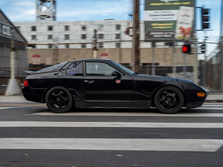 Porsche 968