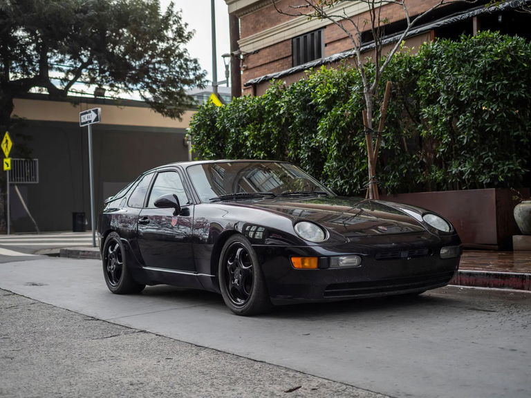 Porsche 968